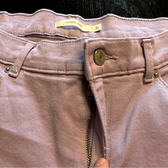Levi’s Size 31 Lavender Purple Classic Capri Leg Denim Jean - Picture 8 of 9